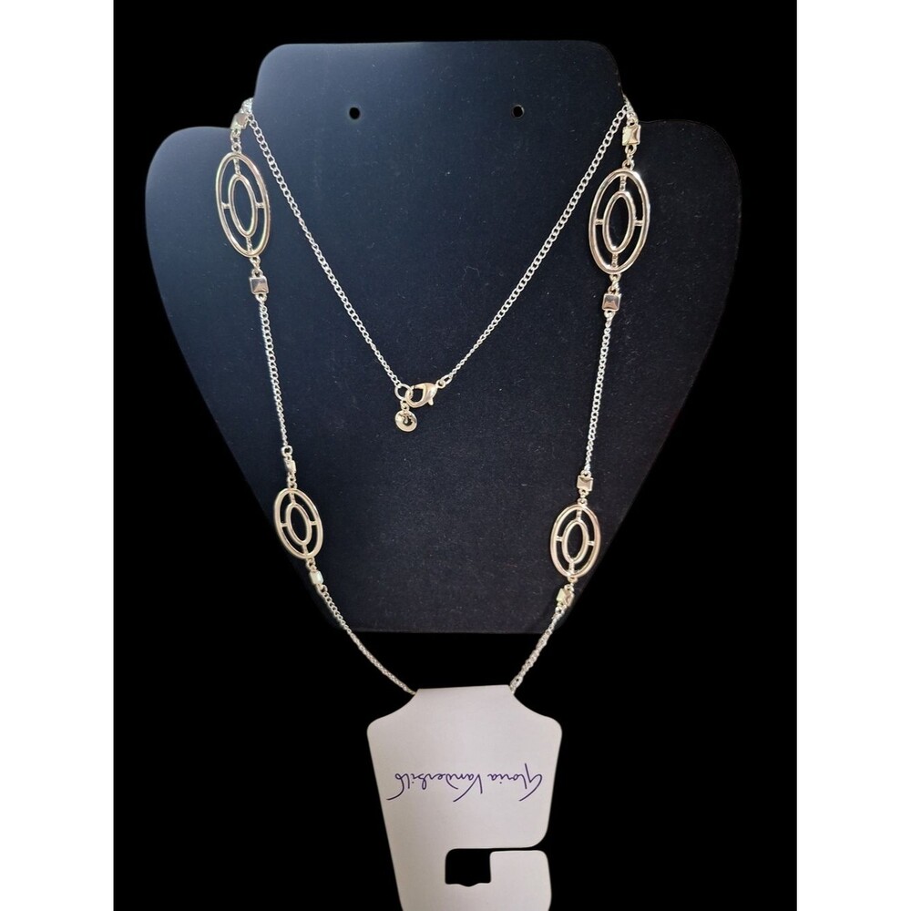 Gloria Vanderbilt Silver Tone Oval Link Long Necklace